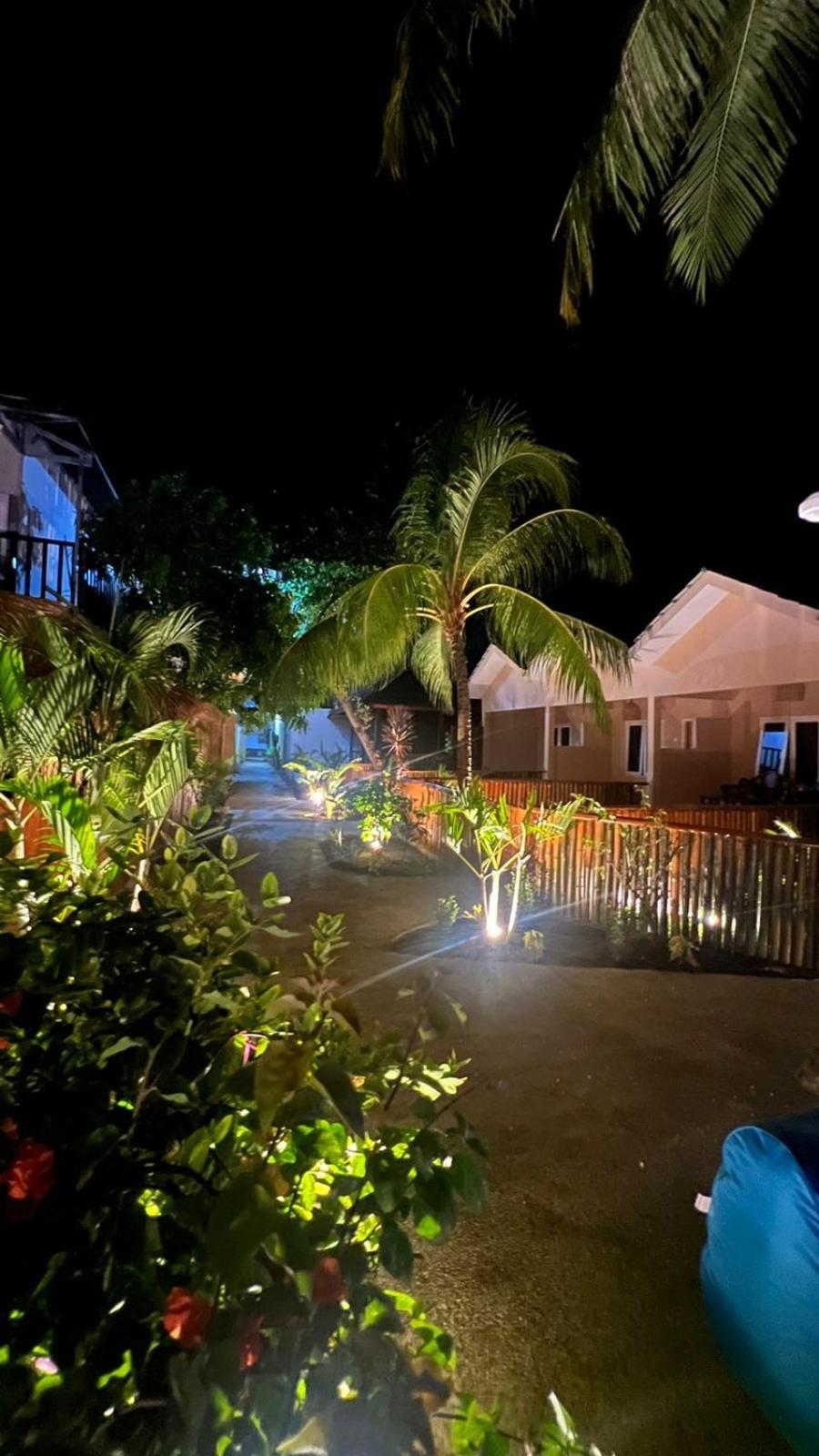Living Trawangan Hotel Gili Trawangan Exterior foto