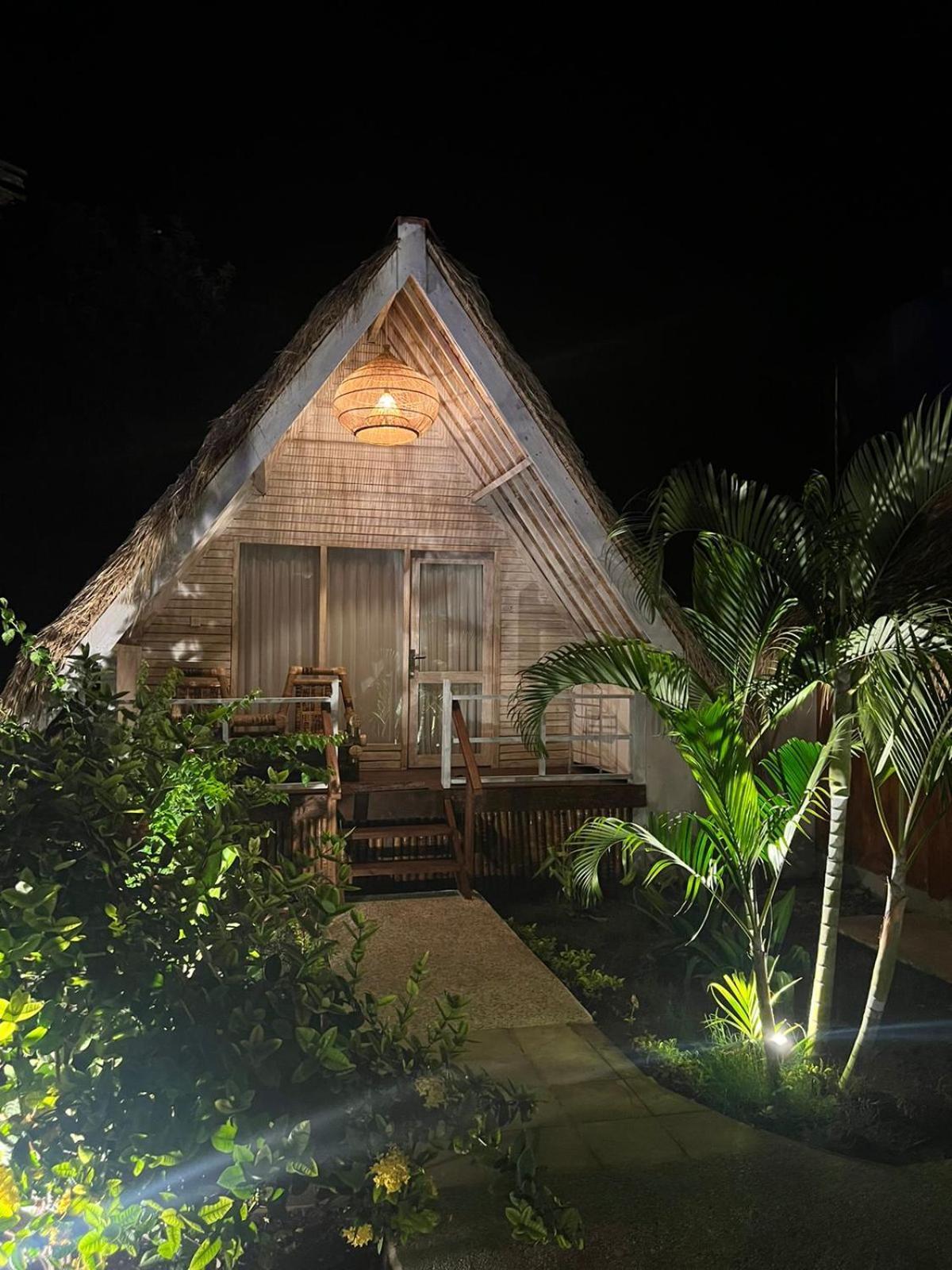 Living Trawangan Hotel Gili Trawangan Exterior foto